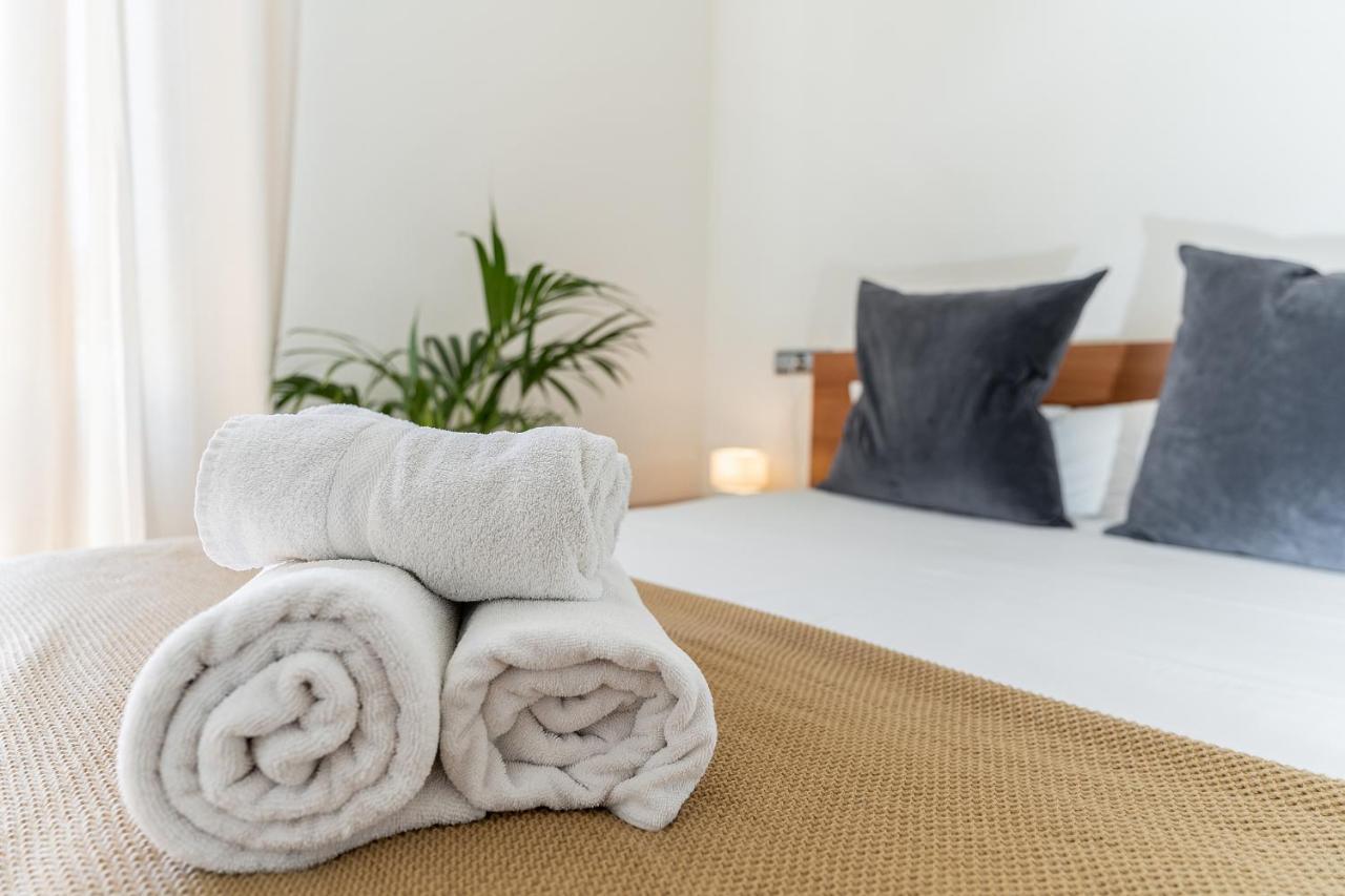 Apartmán Monko On The Rock Torremolinos Exteriér fotografie
